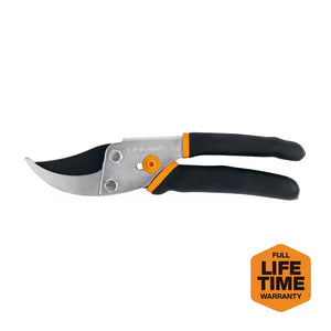 Fiskars Classic Bypass Hand Pruning Shears with 5/8 Inch Cut Capacity