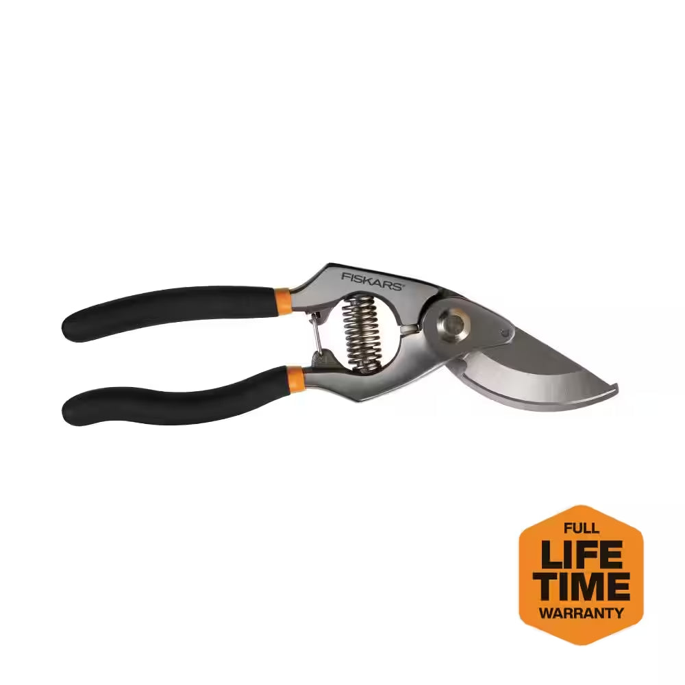 Fiskars Bypass Hand Pruning Shears with 3/4 Inch Cut Capacity