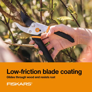 Fiskars Classic Bypass Hand Pruning Shears with 5/8 Inch Cut Capacity